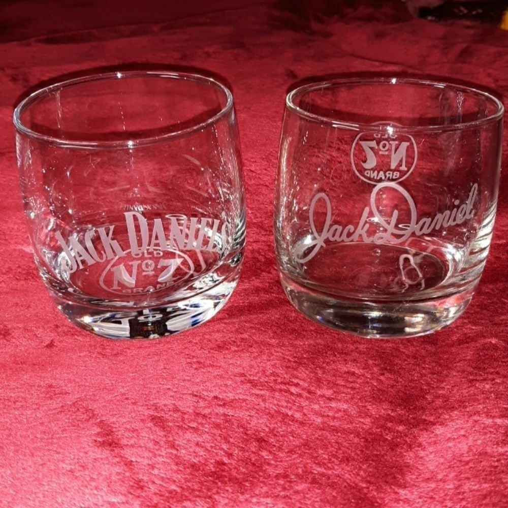 2 Jack Daniel's Old‎ No. 7 Etched Cocktail Glasses